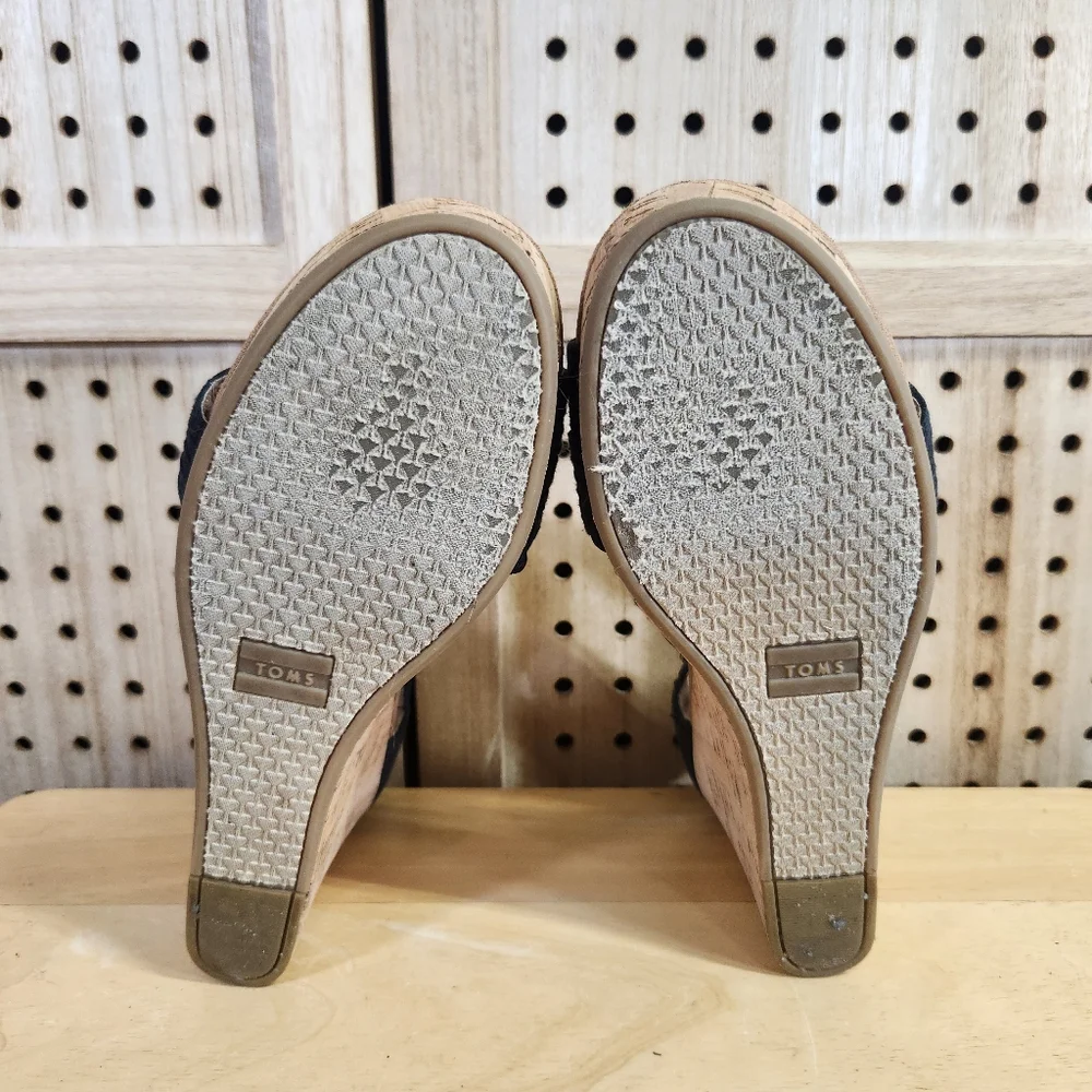 TOMS Women's Cork Platform Clarissa Wedges NAVY Cross Strap Sandals Size 10W